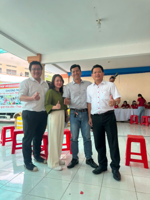 Viên chức, người lao động, đoàn viên công đoàn Ban Quản lý dự án đầu tư xây dựng tỉnh Tây Ninh tham gia hiến máu tình nguyện